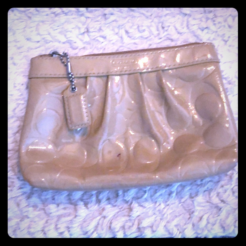 Wristlet